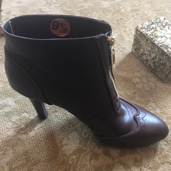 Tommy Hilfiger booties - Picture 11 of 14